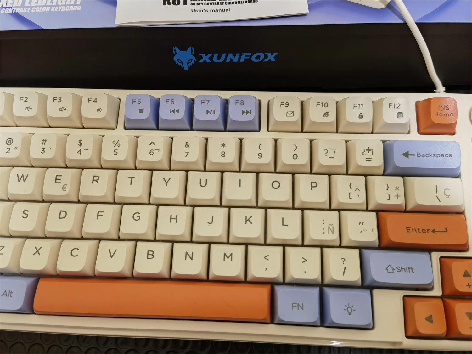 Keyboard K81 Gaming Keyboard 81 Key 80% Layout Spanish Russian Korean Arabic Keyboard USB Wired RGB Light Volume Knob Ergonomics